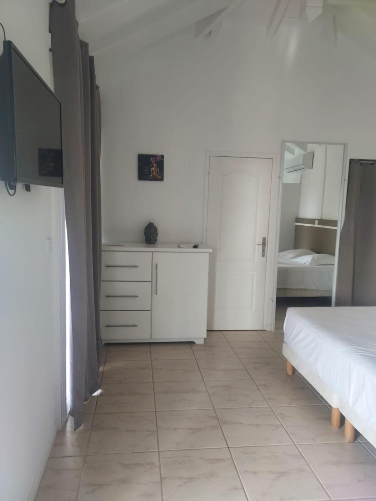 شقة Location Dampierre لو جوسيير المظهر الخارجي الصورة
