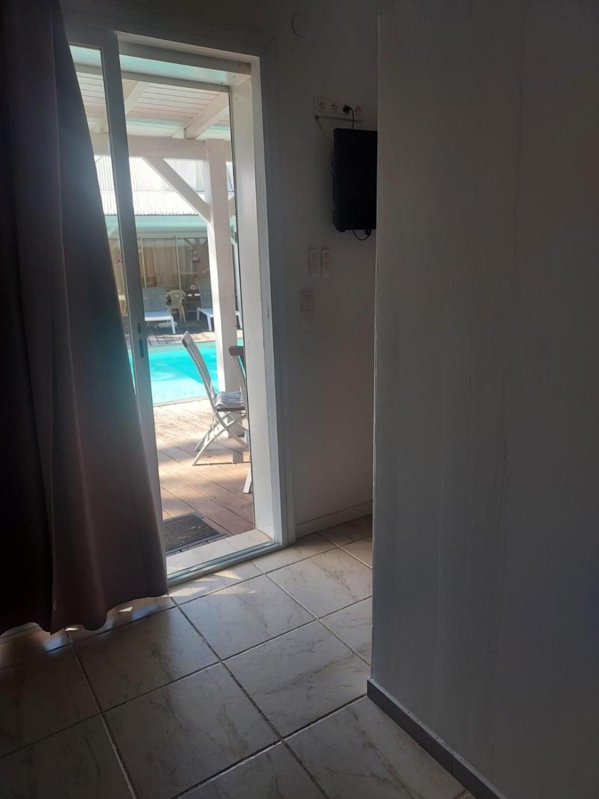 شقة Location Dampierre لو جوسيير المظهر الخارجي الصورة